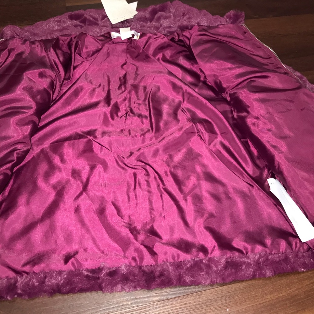 Band Of The Free Plush Faux Fur Coat Jacket In Eggplant NWT - Picture 6 of 8